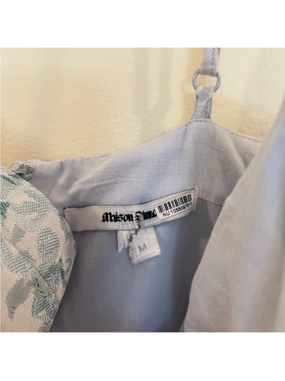 Maison Amory The Windsor Blue Floral Sweetheart Neckline Gown in Morning Dew L - Picture 5 of 10